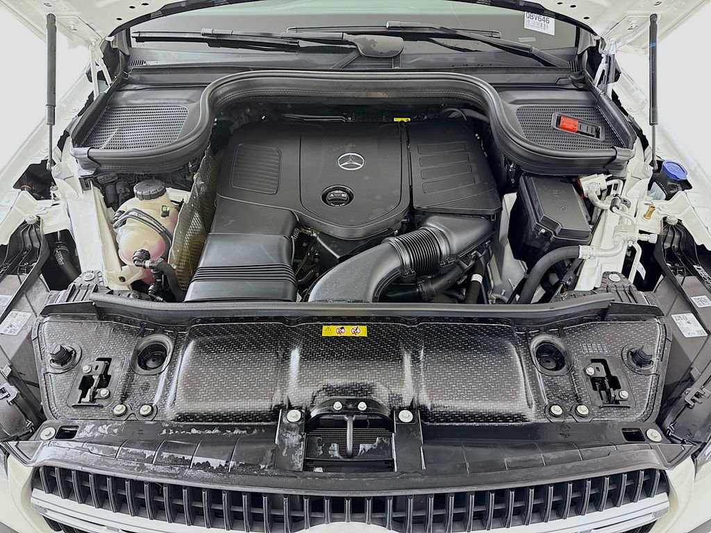 Used 2024 Mercedes-Benz GLE 350 GLE 350 w/ 3rd Row Seat Package image 33