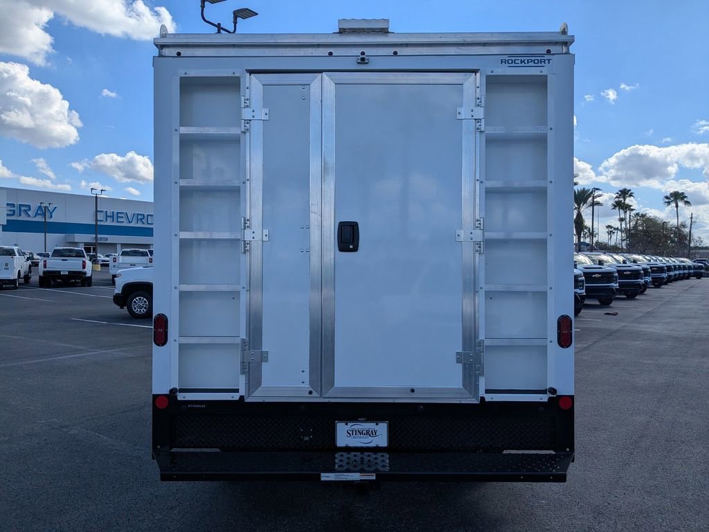 New 2025 Chevrolet Express 4500 w/ Power Convenience Package image 6