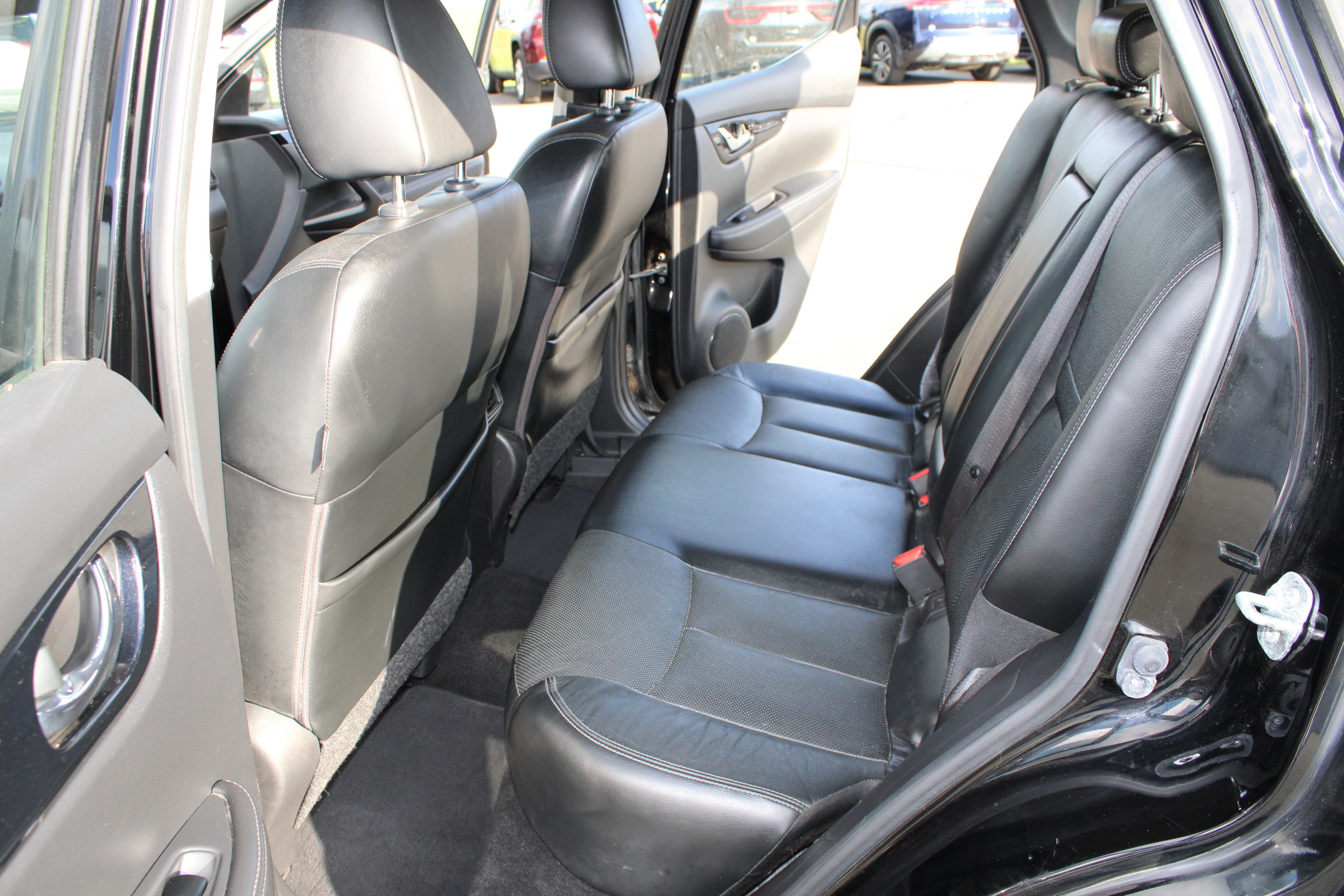 Used 2017 Nissan Rogue Sport SL AWD/4WD image 19