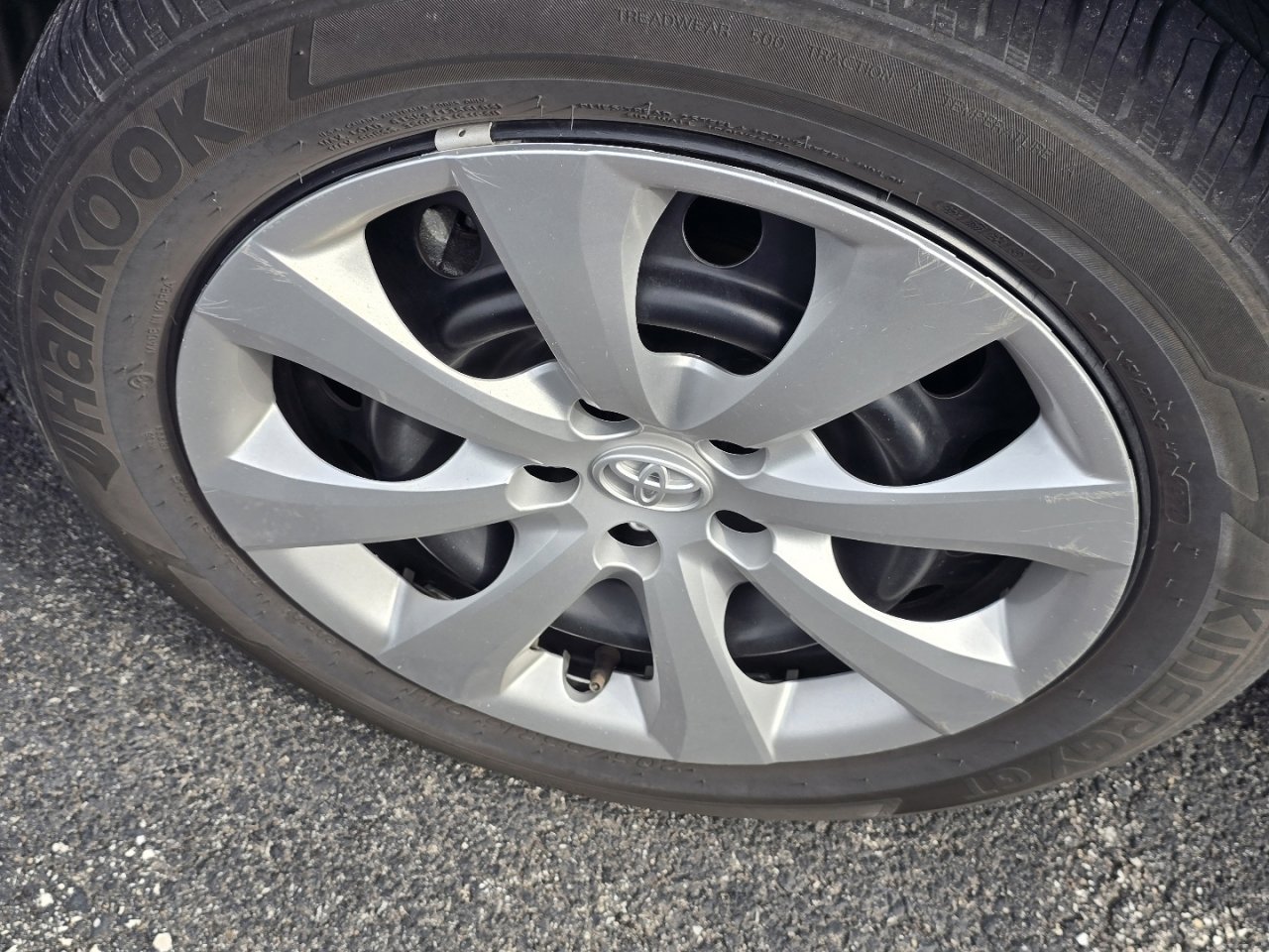 Certified 2025 Toyota Corolla LE image 22