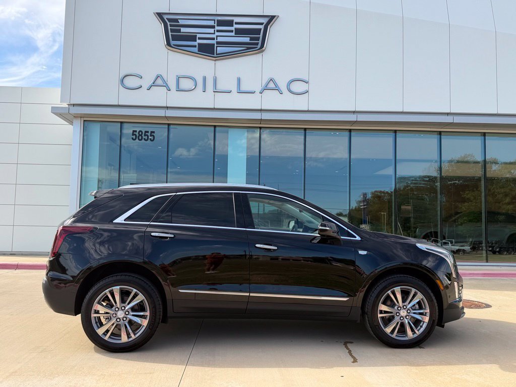 New 2026 Cadillac XT5 Premium Luxury w/ LPO, Floor Liner Package FWD image 7