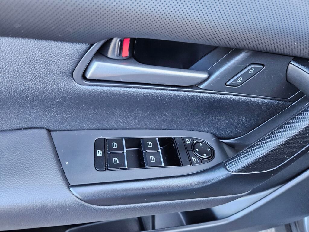 Certified 2024 MAZDA CX-50 AWD 2.5 S w/ Select Package image 16