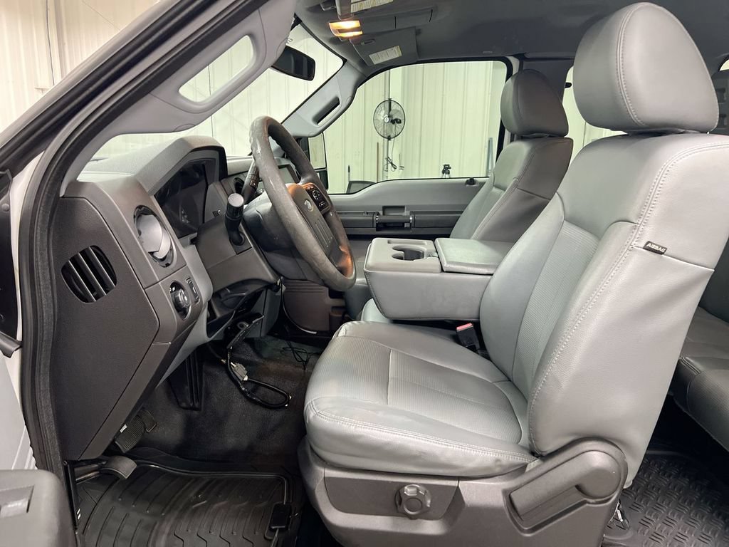 Used 2015 Ford F250 XL w/ Power Equipment Group RWD image 18
