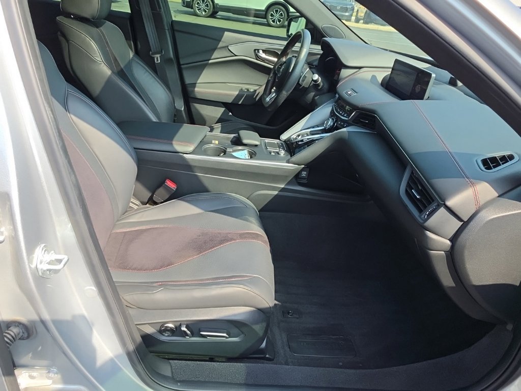 Used 2023 Acura TLX w/ A-SPEC Package FWD image 31
