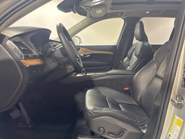 Used 2023 Volvo XC90 B6 Core w/ Protection Package Premier AWD/4WD image 19