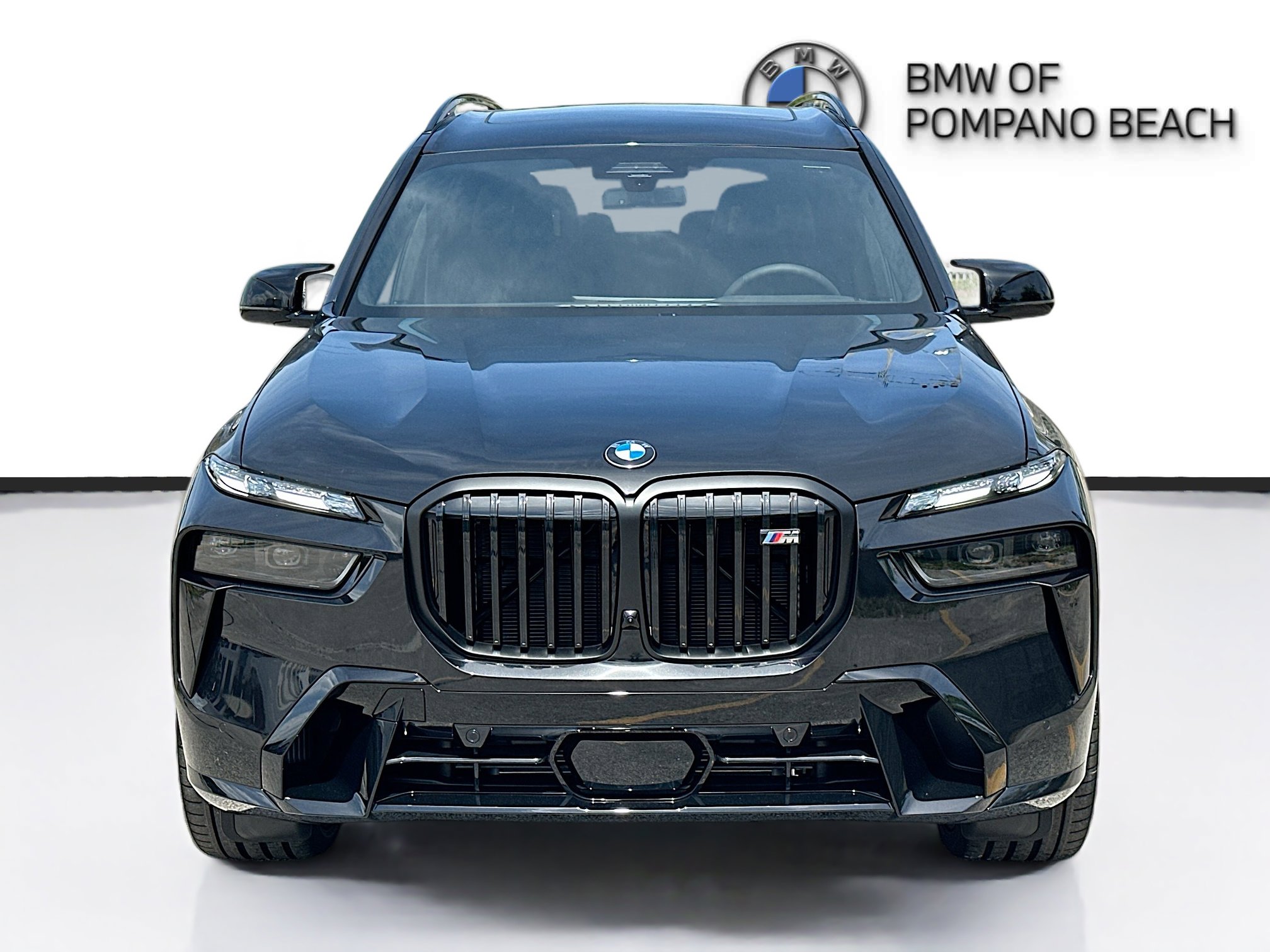 New 2026 BMW X7 M60i image 2