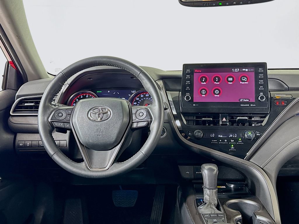 Used 2022 Toyota Camry XSE AWD/4WD image 11