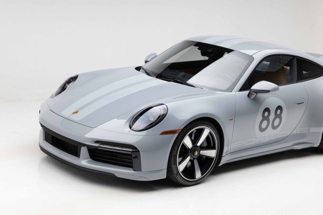 Used 2023 Porsche 911 Sport Classic image 29