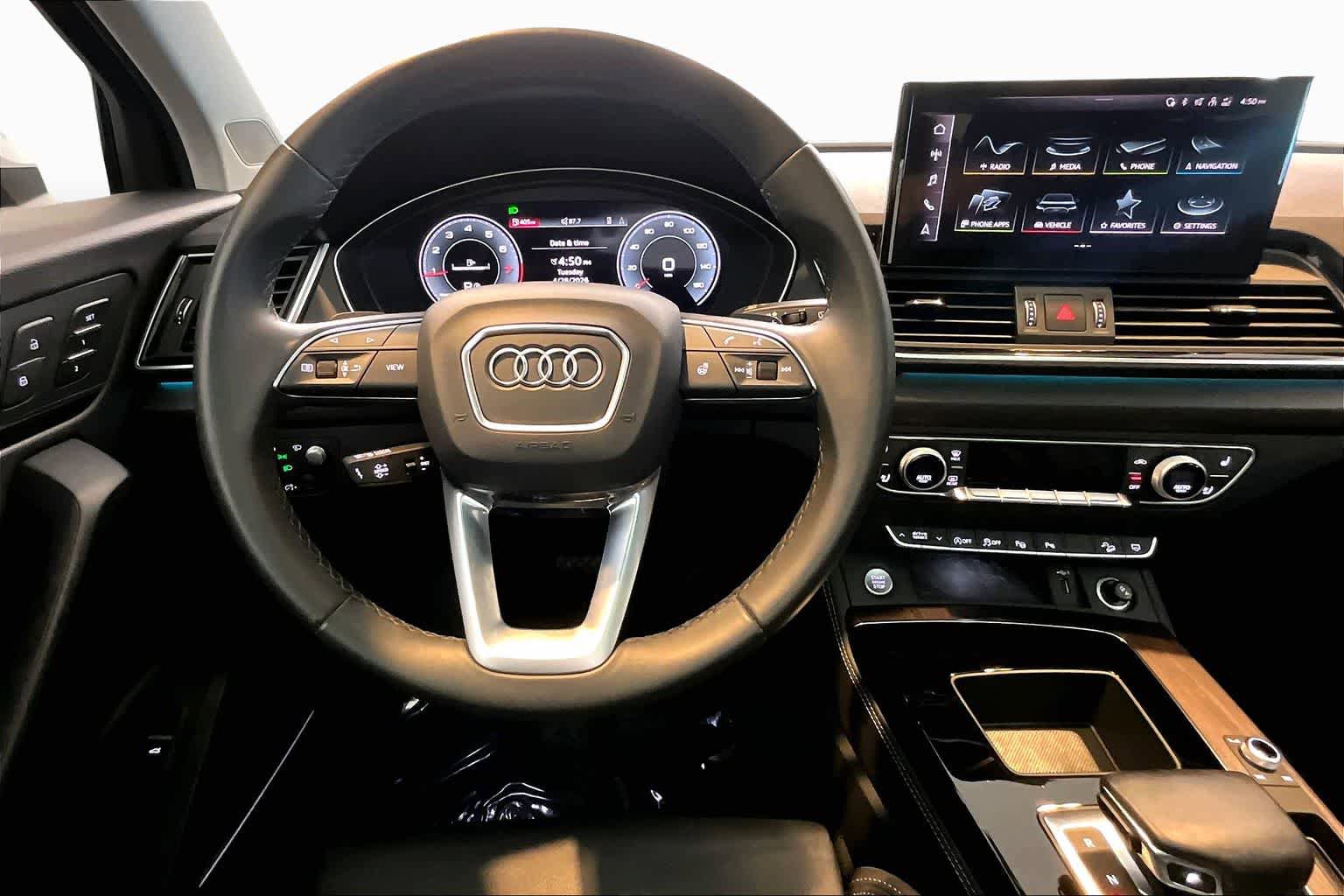 Certified 2023 Audi Q5 2.0T Prestige w/ Prestige Package AWD/4WD image 6