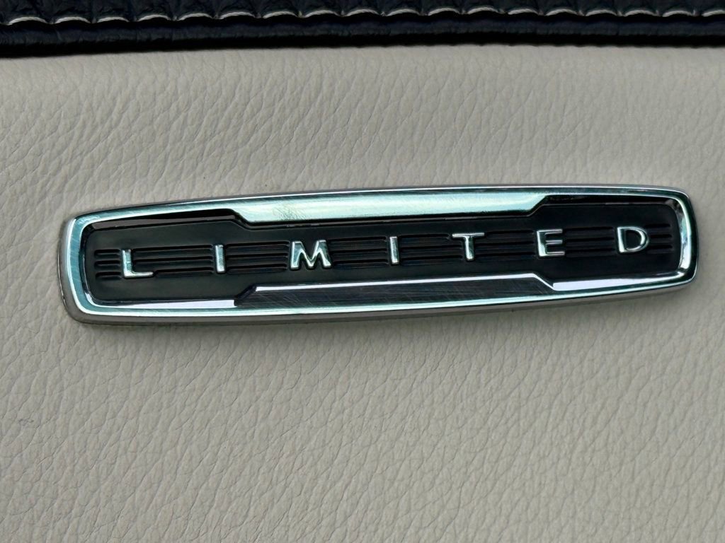 Used 2020 Ford F250 Limited w/ FX4 Off-Road Package image 36