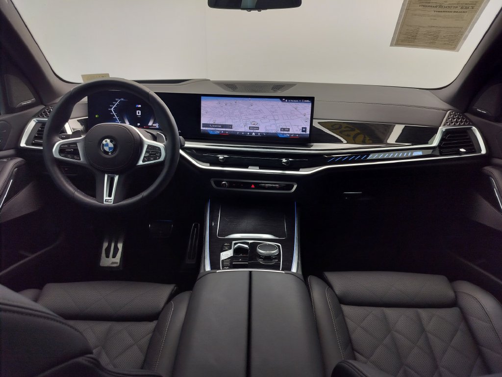 Certified 2026 BMW X5 M60i AWD/4WD image 11