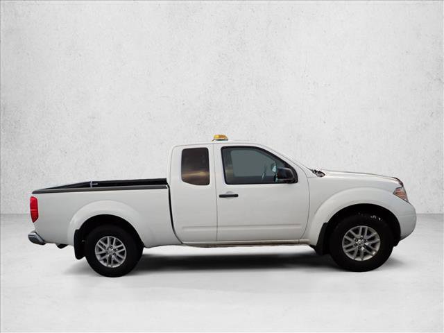 Used 2018 Nissan Frontier SV image 4