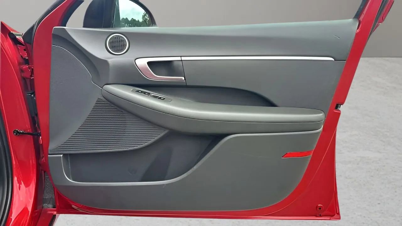 Used 2020 Hyundai Sonata SE w/ Cargo Package image 30