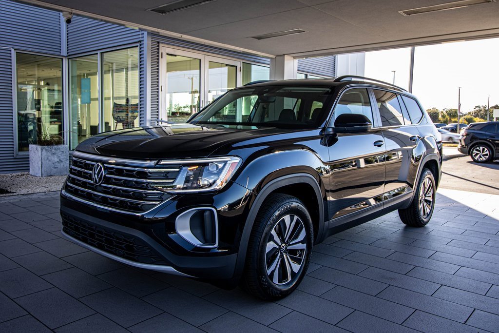 New 2026 Volkswagen Atlas SE image 10