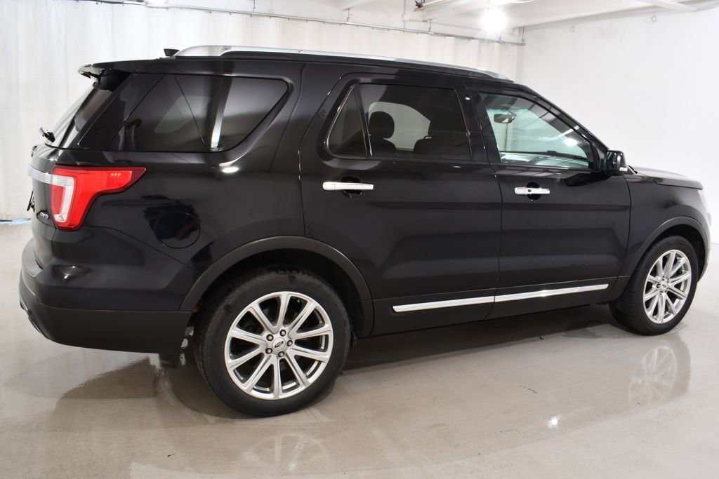 Used 2016 Ford Explorer Limited AWD/4WD image 11