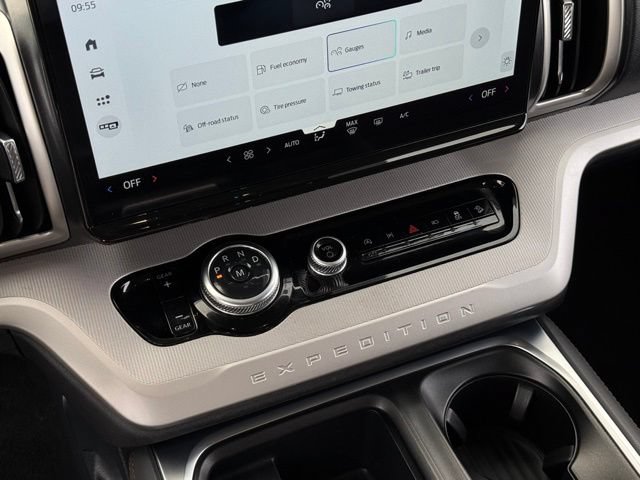 Certified 2025 Ford Expedition Max Active AWD/4WD image 33