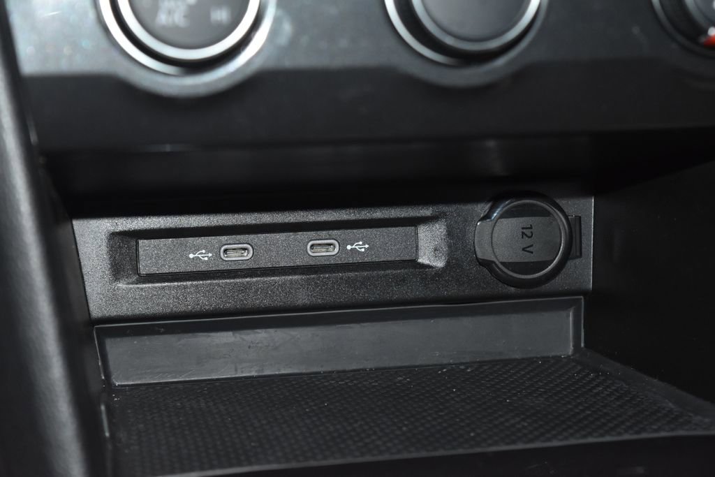 Used 2024 Volkswagen Tiguan S image 14