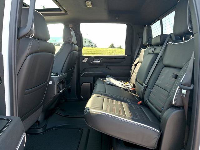 New 2026 GMC Sierra 2500 AT4X AWD/4WD image 13