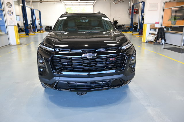 New 2027 Chevrolet Equinox RS w/ Safety and Technology Package AWD/4WD image 2