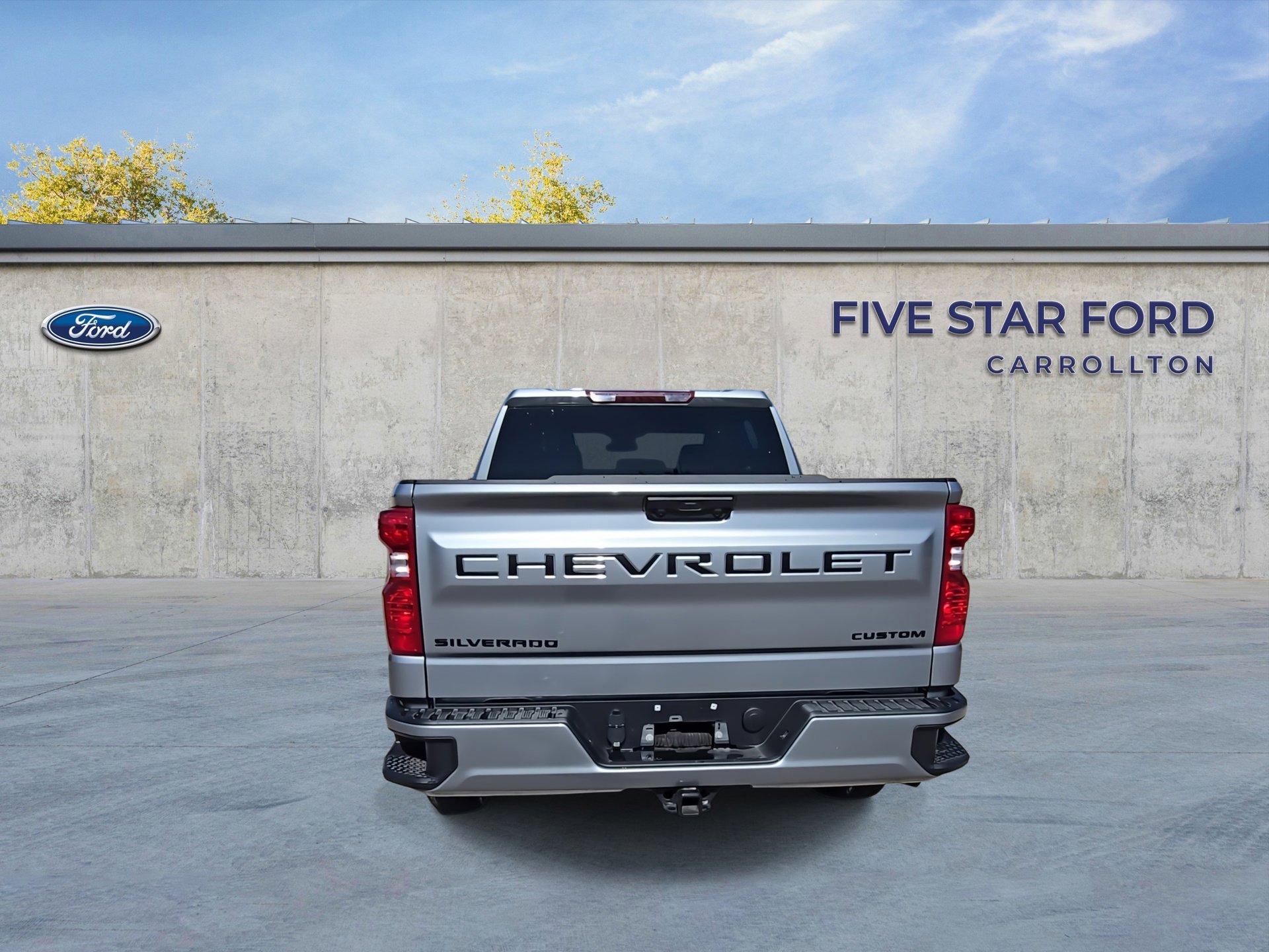 Used 2025 Chevrolet Silverado 1500 Custom w/ Turbomax Blackout Package image 8