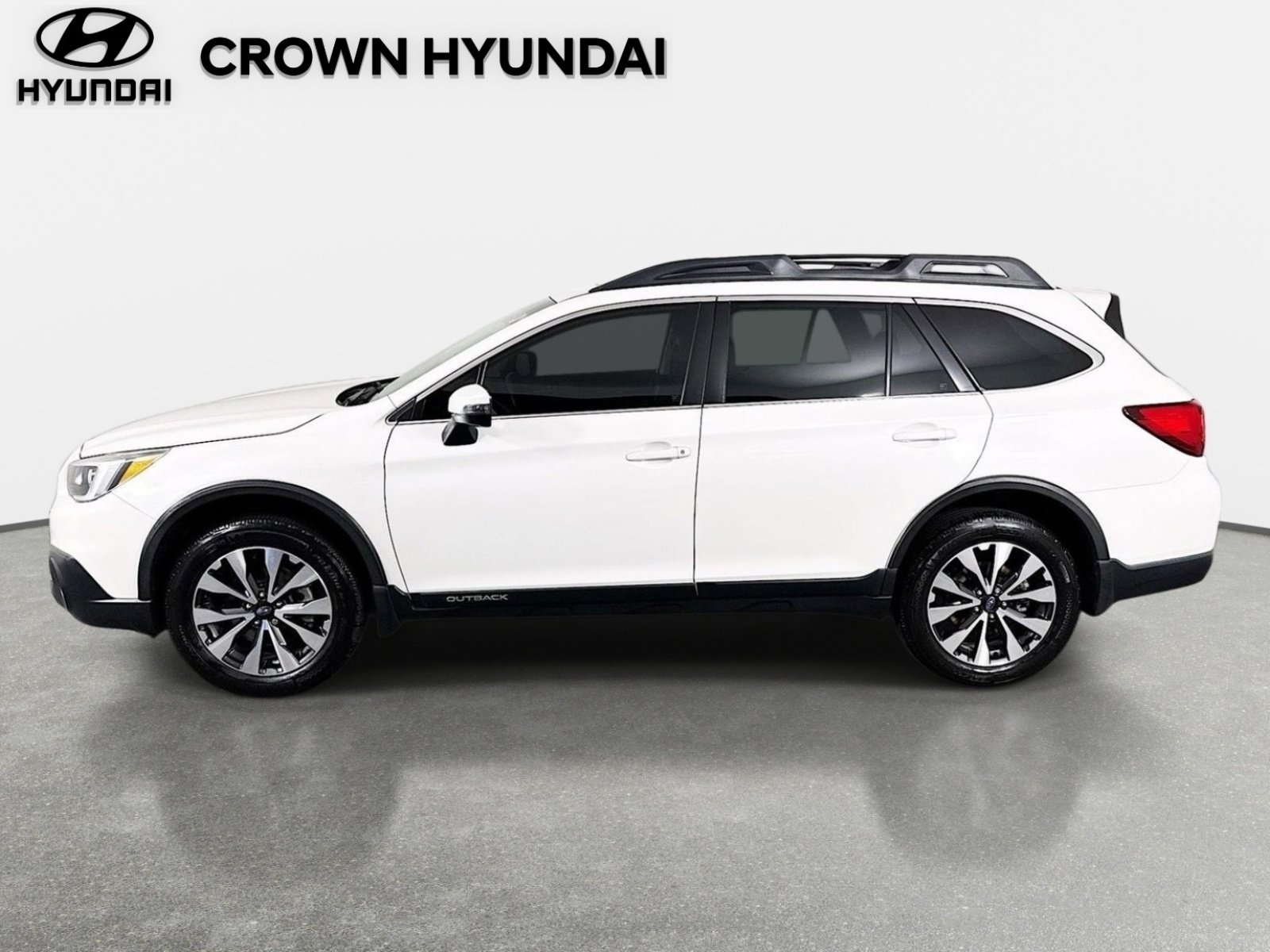 Used 2016 Subaru Outback 3.6R Limited AWD/4WD image 8