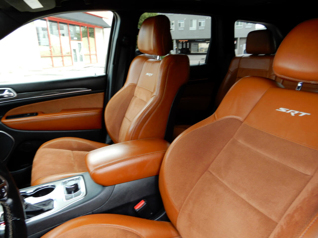 Used 2017 Jeep Grand Cherokee SRT image 14