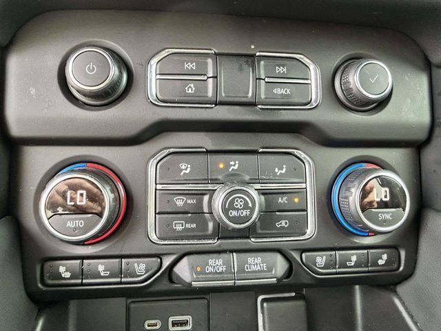 Used 2021 Chevrolet Suburban High Country RWD image 19