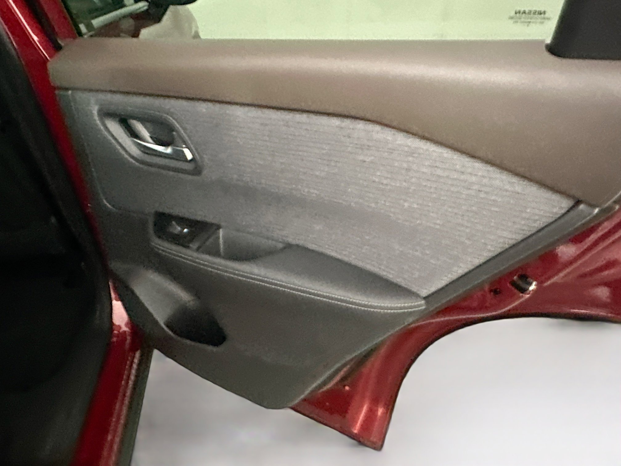 Used 2023 Nissan Rogue SV image 28