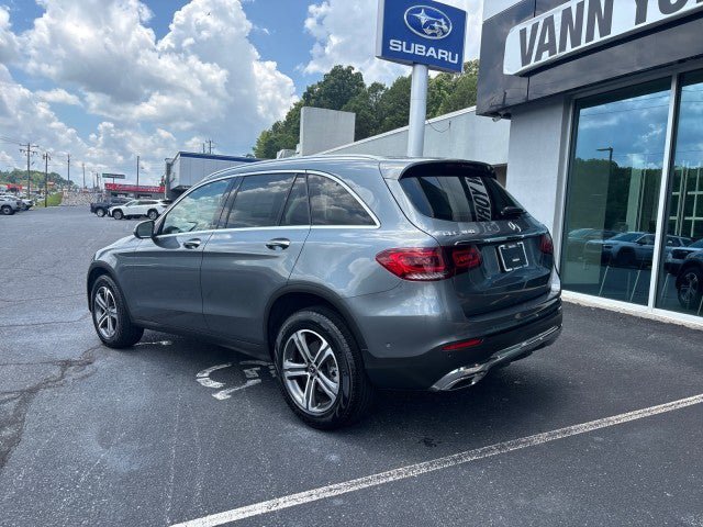 Used 2021 Mercedes-Benz GLC 300 4MATIC image 2