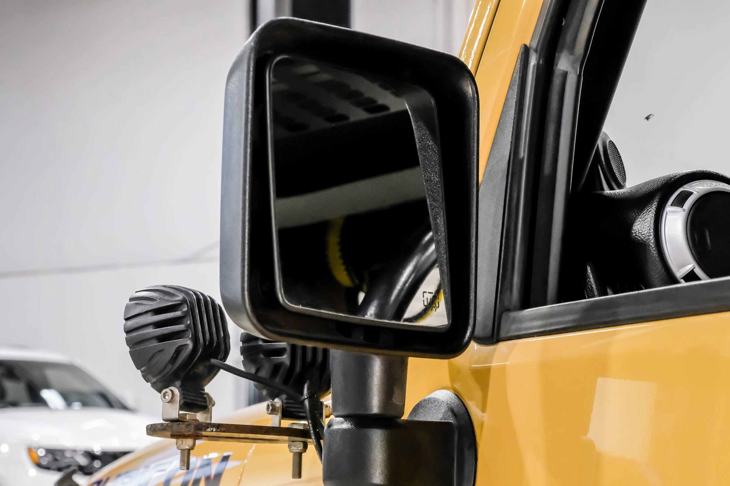 Used 2014 Jeep Wrangler Unlimited Rubicon image 44