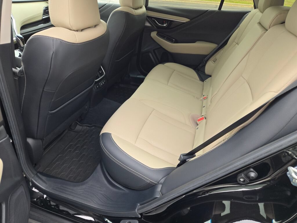 Used 2020 Subaru Outback Limited XT w/ Popular Package #2 AWD/4WD image 17
