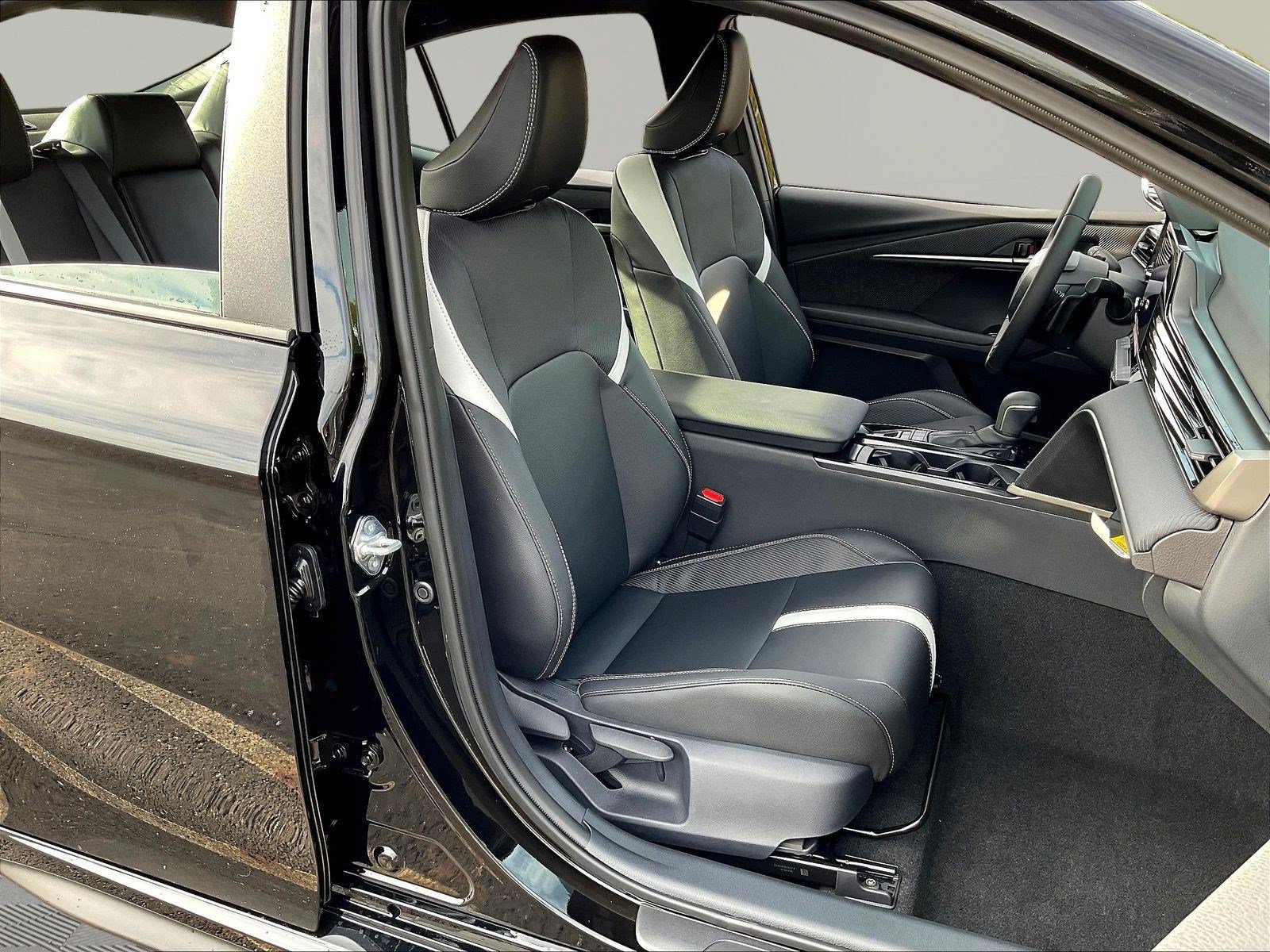 New 2026 Toyota Camry SE FWD image 19