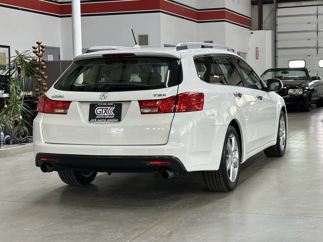Used 2012 Acura TSX Sport Wagon image 2