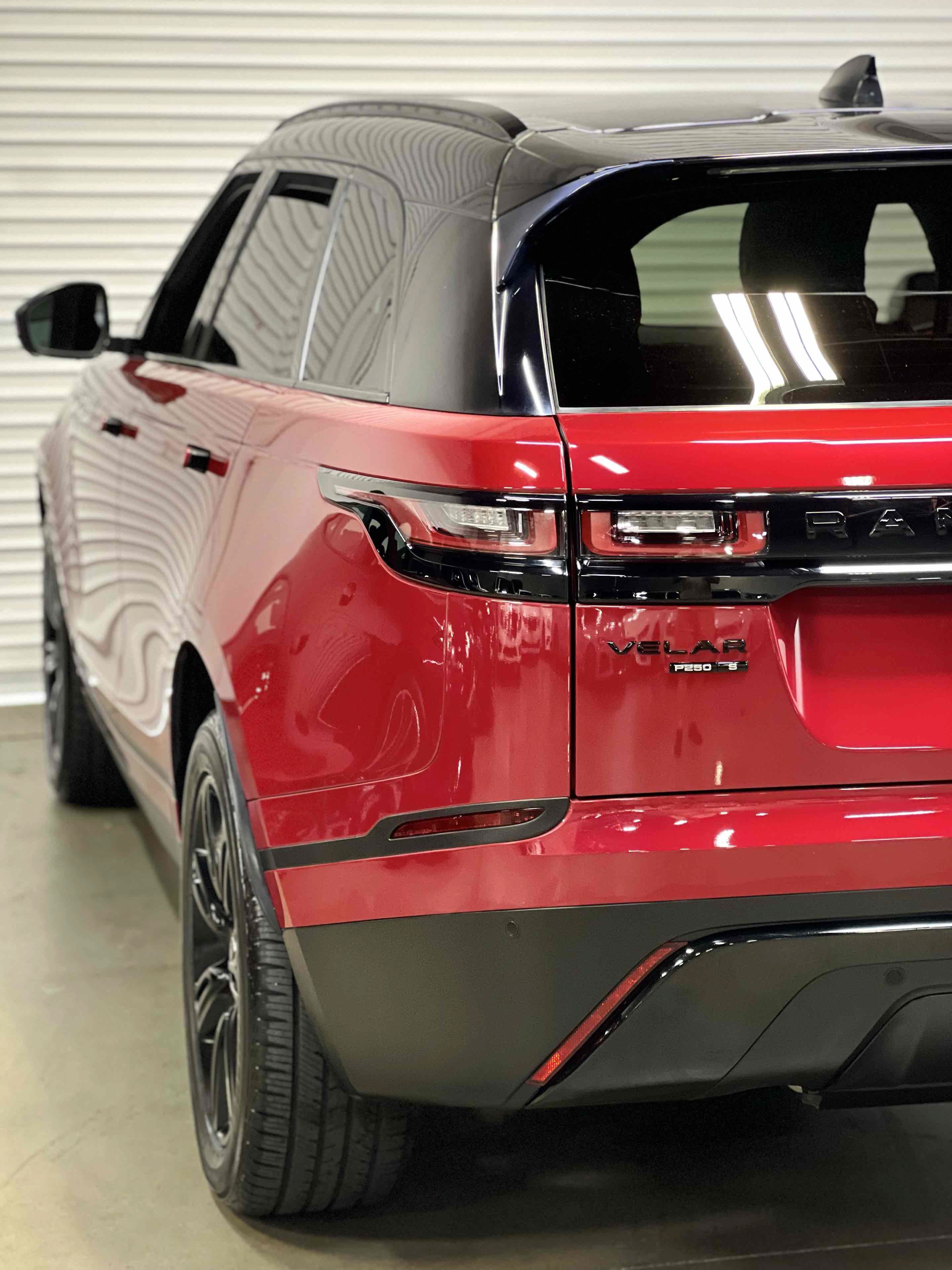 Used 2020 Land Rover Range Rover Velar S AWD/4WD image 91