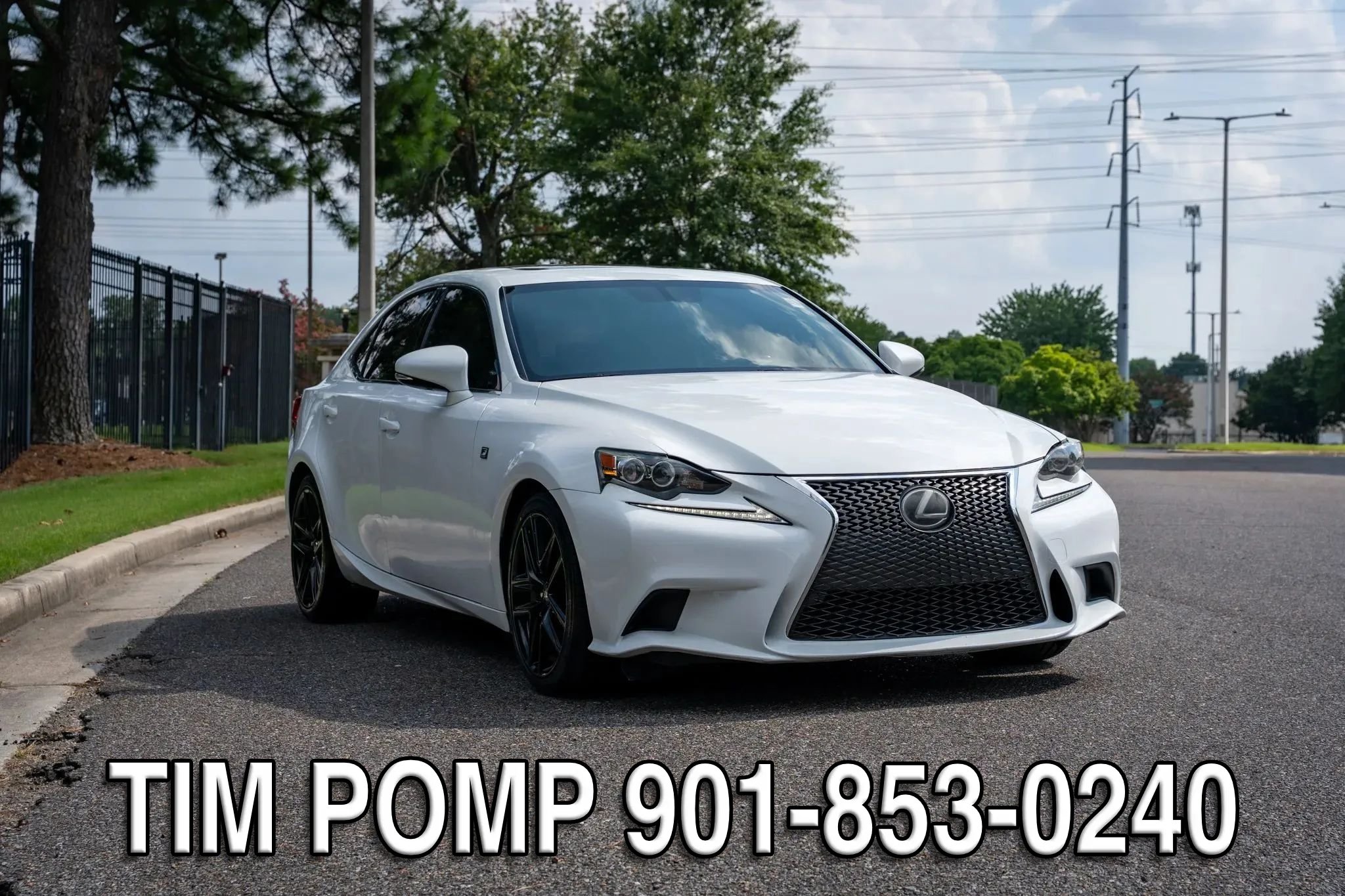 Used 2016 Lexus IS 200t w/ F Sport Package RWD image 3