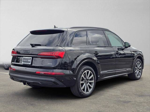 Certified 2023 Audi Q7 2.0T Premium Plus w/ Premium Plus Package AWD/4WD image 3