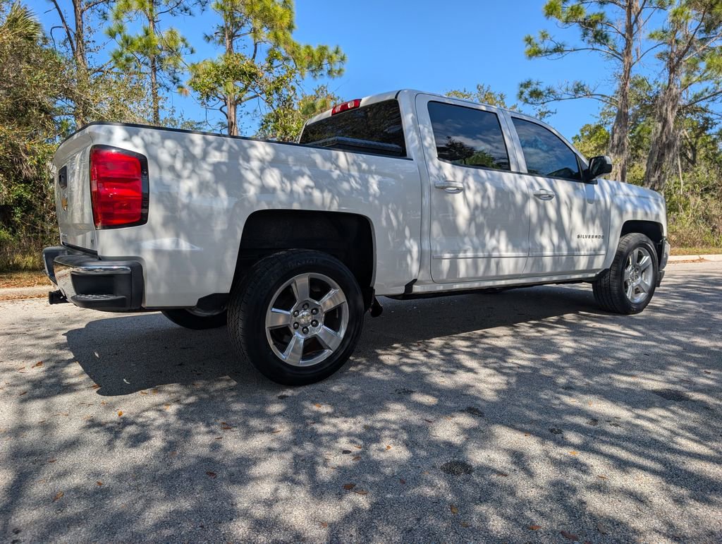 Used 2018 Chevrolet Silverado 1500 LT w/ All Star Edition image 7