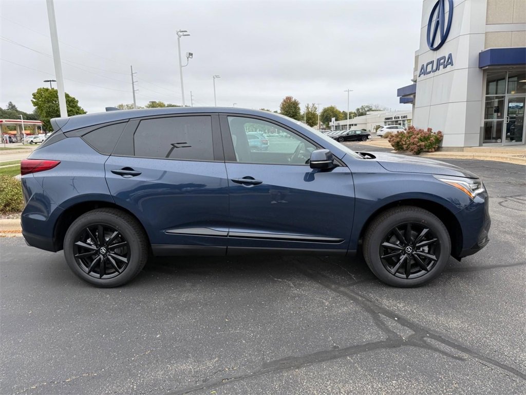 New 2025 Acura RDX SH-AWD image 2