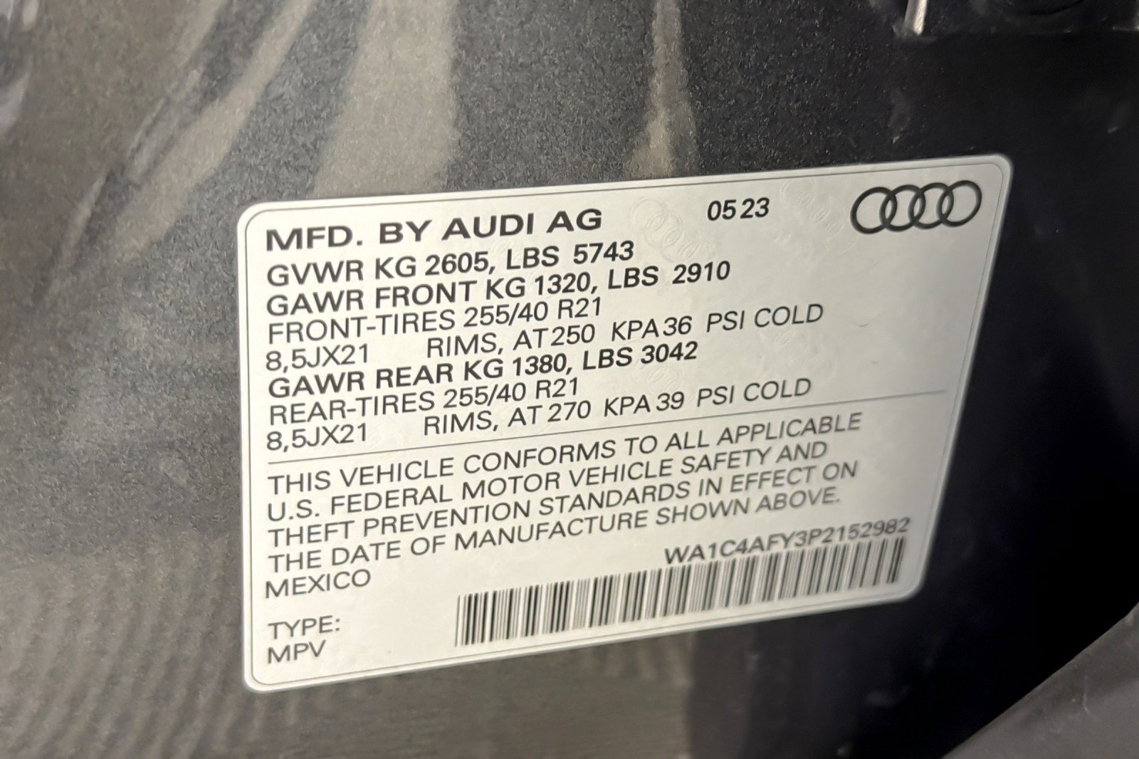 Used 2023 Audi SQ5 Prestige w/ Prestige Package image 28