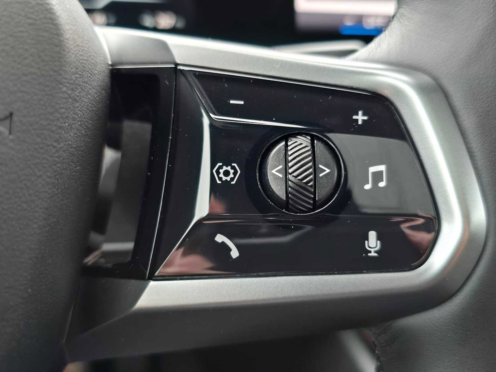 Used 2024 BMW i5 eDrive40i w/ M Sport Package image 34