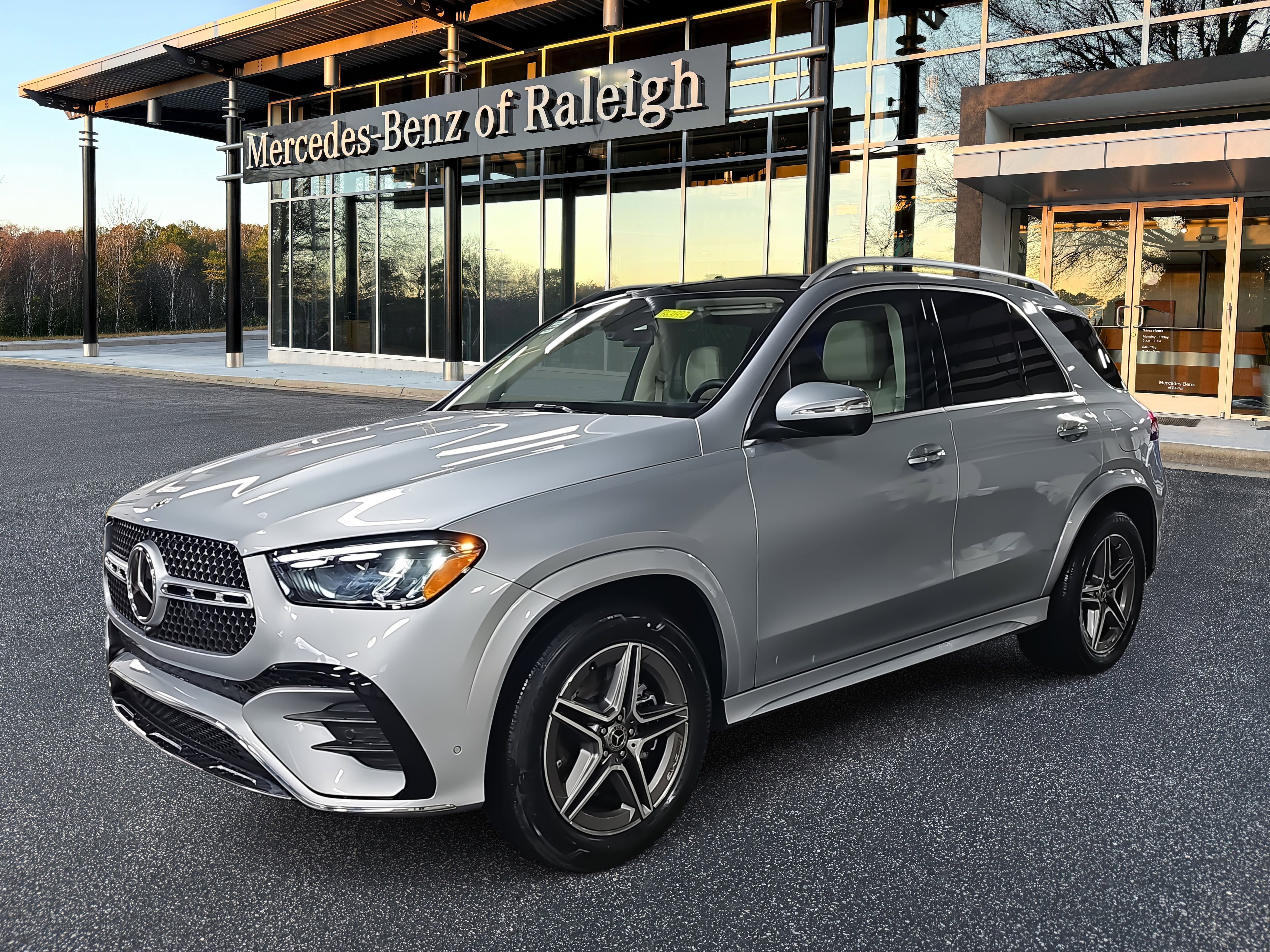 New 2026 Mercedes-Benz GLE 450e 4MATIC