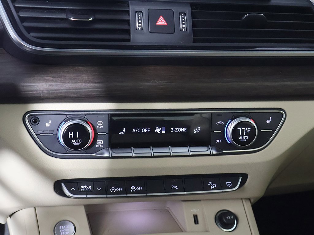 Used 2022 Audi Q5 2.0T Premium w/ Convenience Package image 44