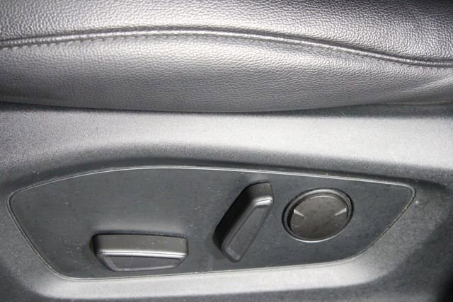 Used 2021 Ford Explorer XLT w/ Equipment Group 202A image 22