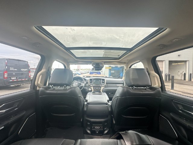 Used 2019 RAM 1500 Laramie AWD/4WD image 21