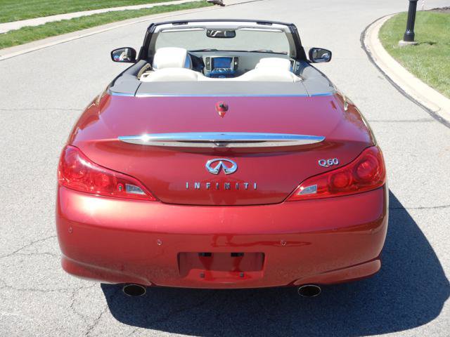 Used 2014 INFINITI Q60 Convertible w/ Premium Package image 16