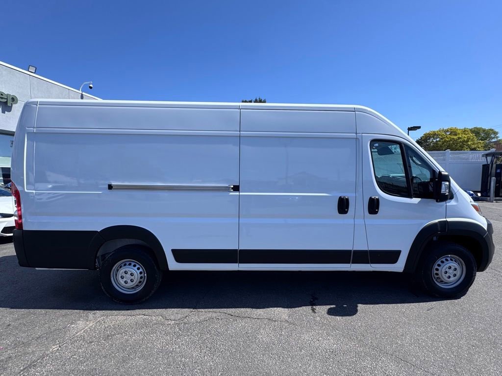 Used 2025 RAM ProMaster 3500 w/ Convenience Group FWD image 10