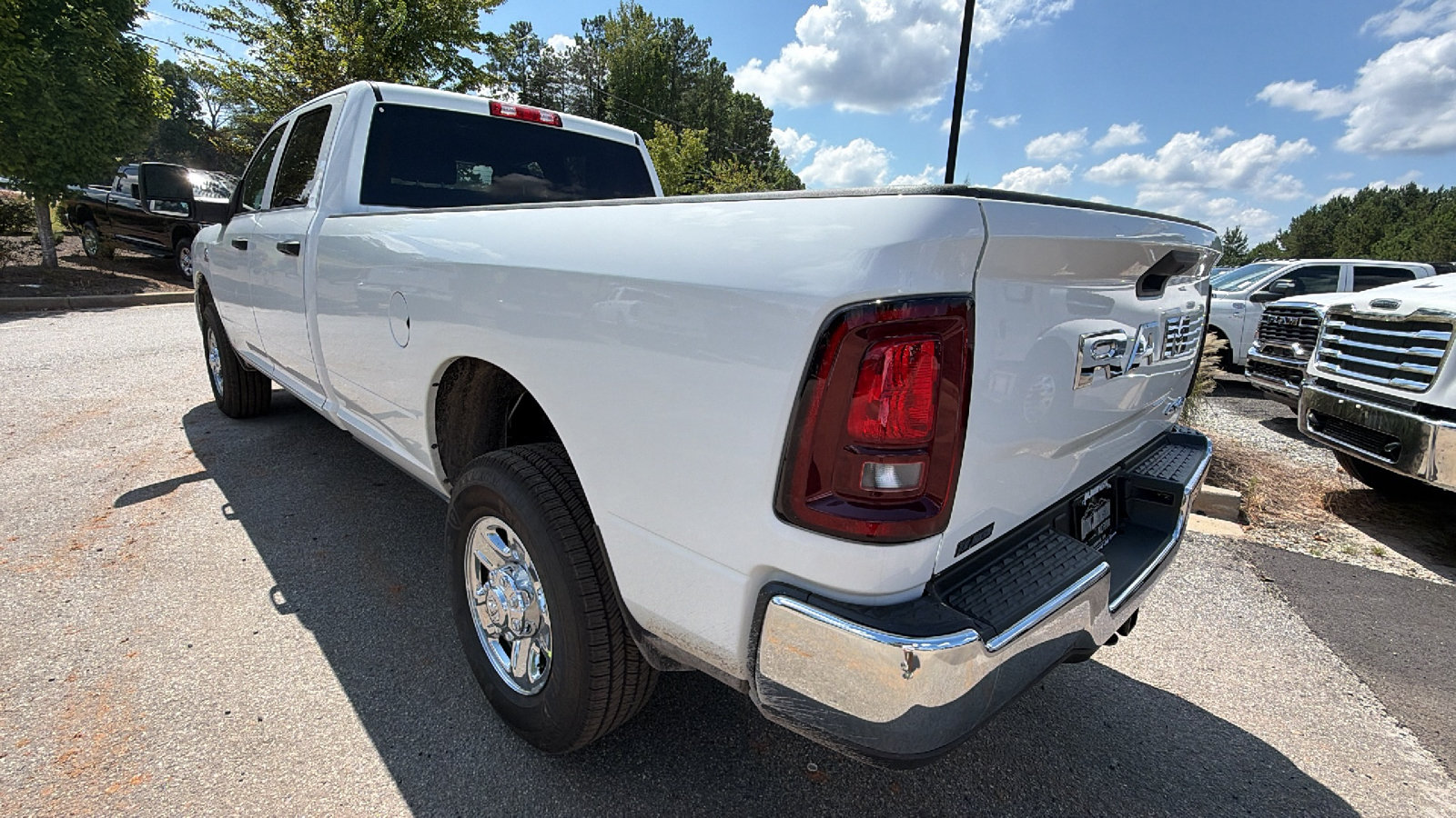 New 2027 RAM 3500 Tradesman w/ Chrome Appearance Group A AWD/4WD image 10