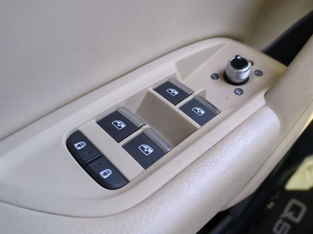Used 2025 Audi Q5 2.0T Premium image 27