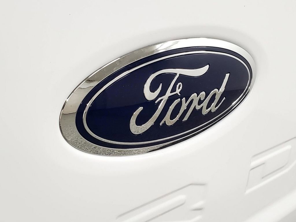 New 2026 Ford F250 XL w/ Snow Plow/Camper Package image 24