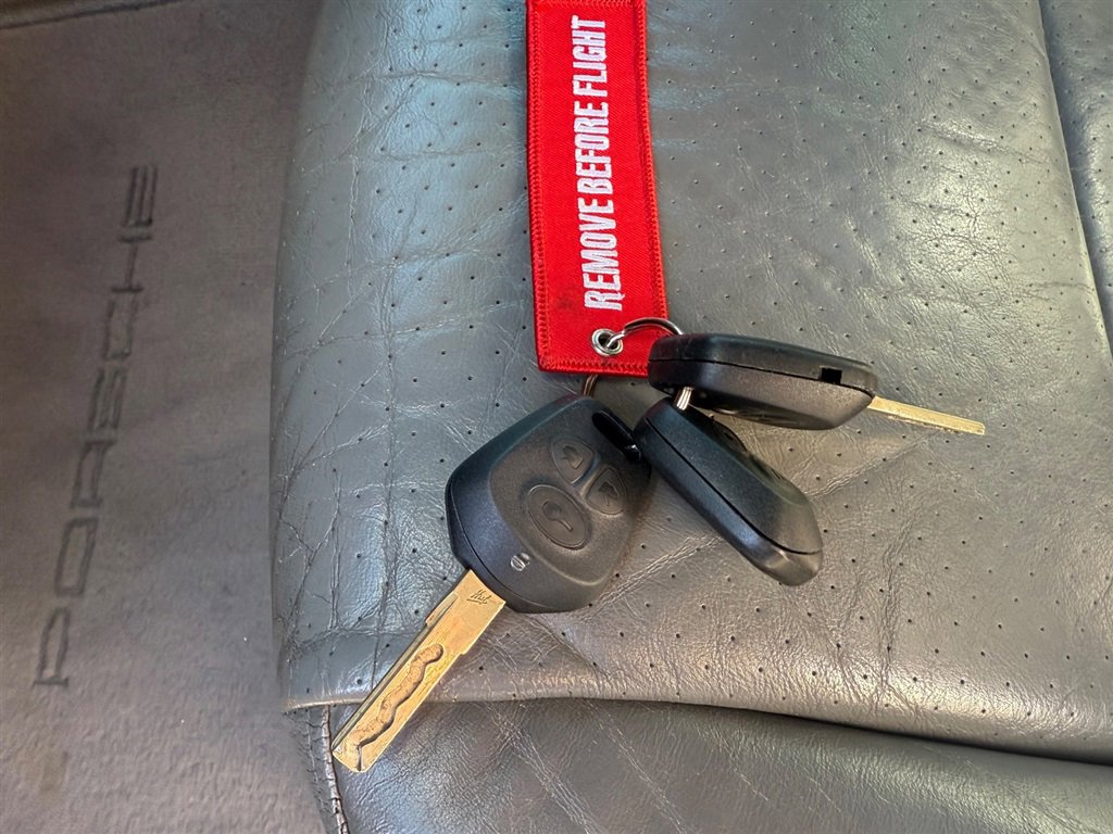 Used 2003 Porsche Boxster S RWD image 33